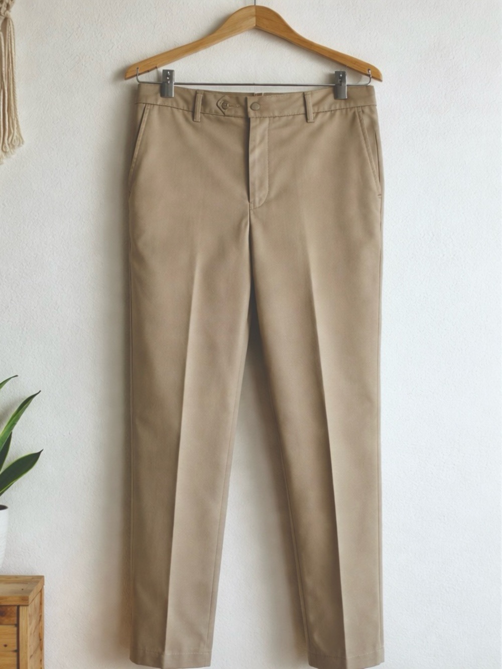 Jos. A. Bank Men's Tan Chinos NWT